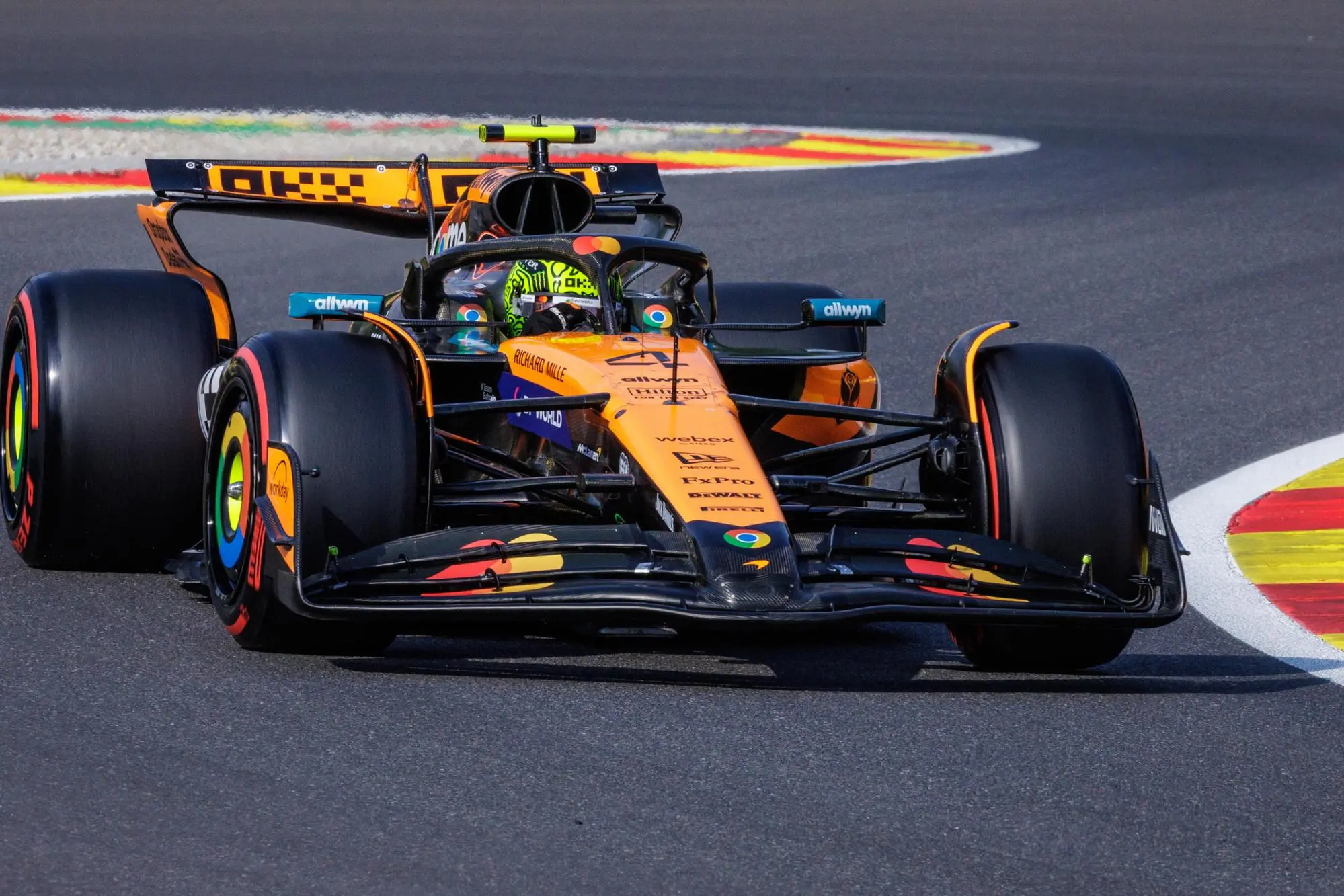 Lando Norris nelle qualifiche del Gran Premio del Belgio di Formula 1 (foto Ansa)