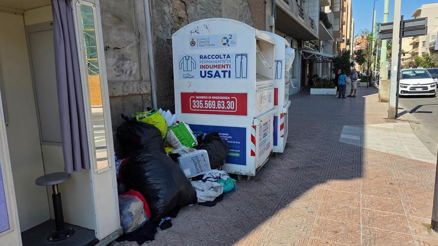 Assalto ai contenitori per gli abiti usati: a Quartu torna l'emergenza