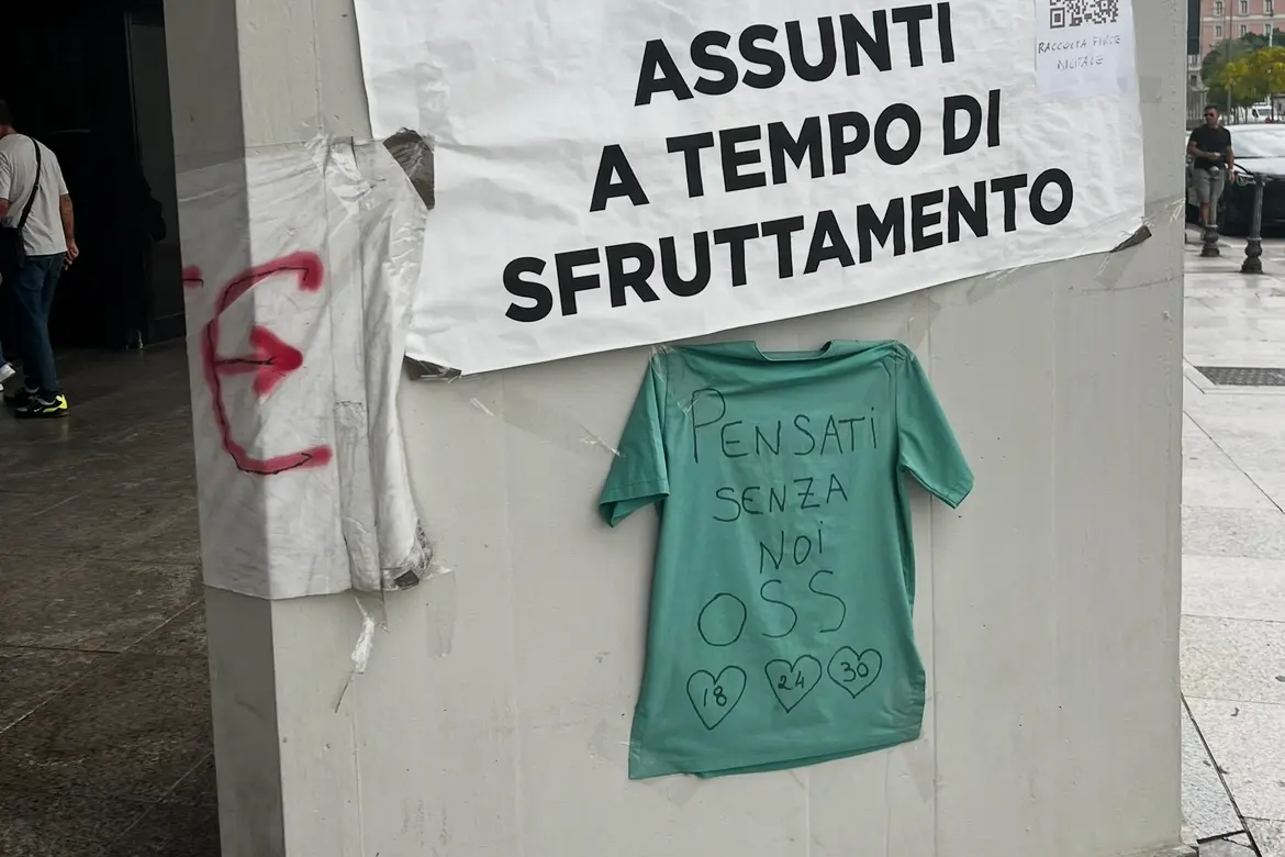 La protesta in via Roma