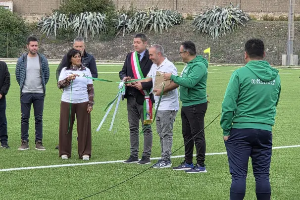 L'inaugurazione dello stadio a Ittiri (foto concessa)