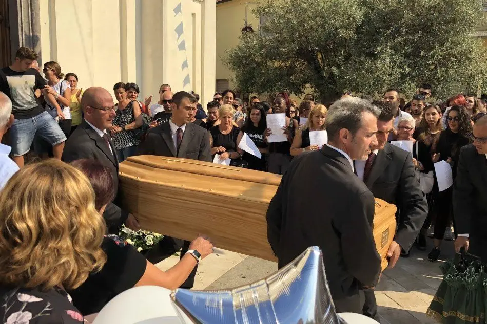 I funerali a Pula