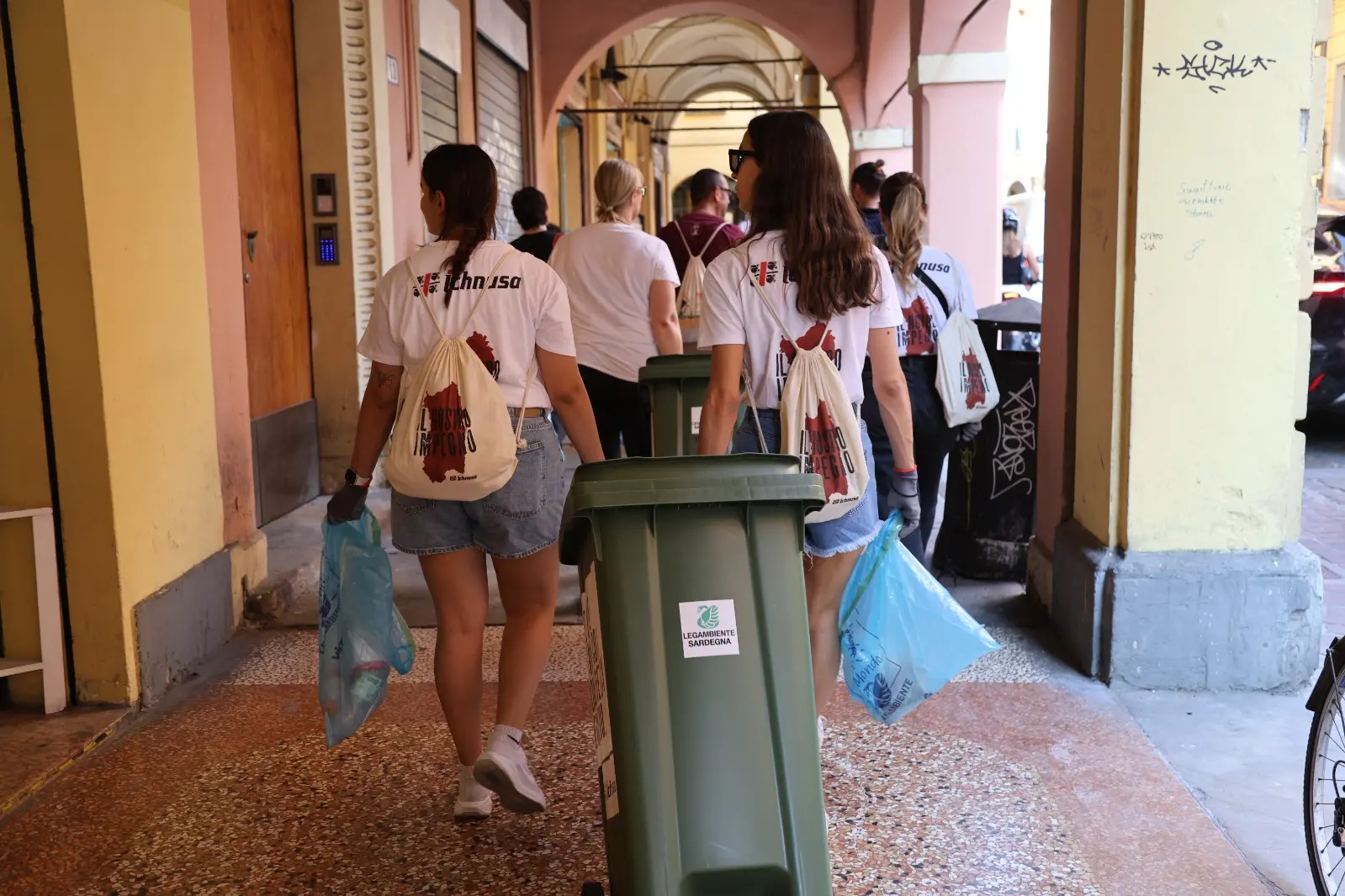 La pulizia delle strade a Bologna (Murgana)