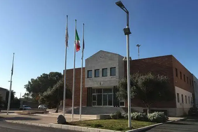 Il Comune di Santa Giusta (foto Sara Pinna)