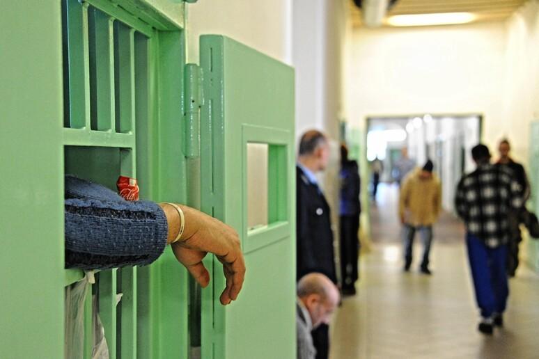 Crollo a Regina Coeli, 103 i detenuti trasferiti nell’Isola: ecco come sono stati suddivisi