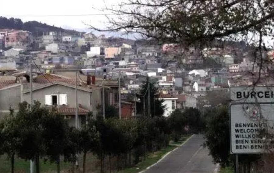 Burcei, linee telefoniche instabili: la protesta dei residenti