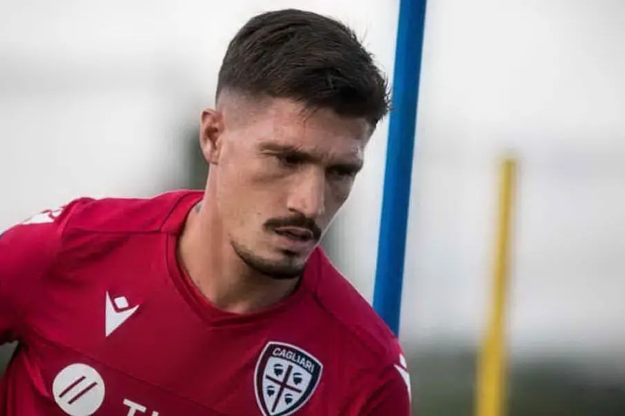 Fabio Pisacane (foto Twitter Cagliari Calcio)