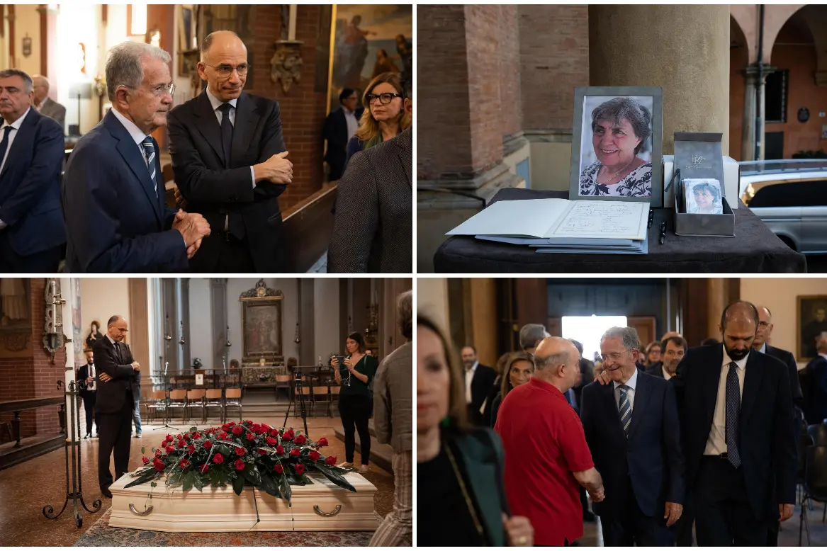 I funerali di Flavia Franzoni Prodi a Bologna (foto Ansa)