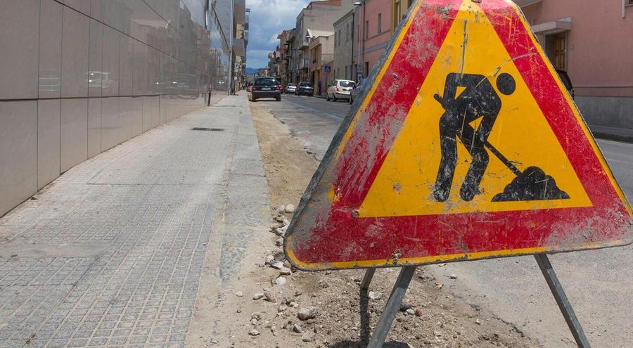 Strade rattoppate, tolleranza zero