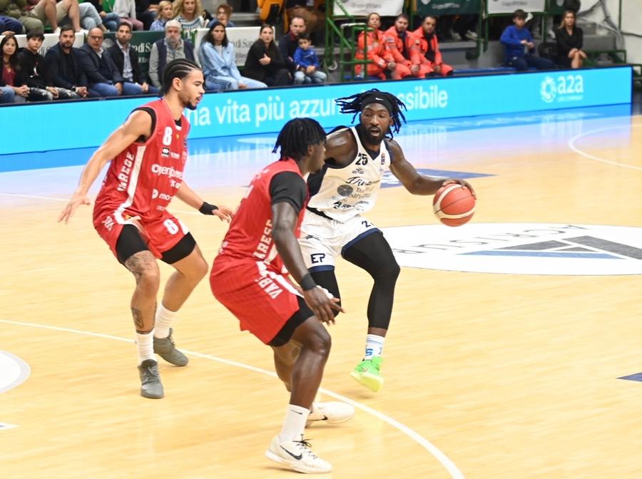 Sassari piange Sconfitta in volata