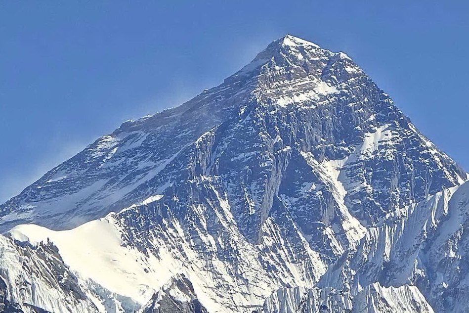 L'Everest (foto Wikipedia)