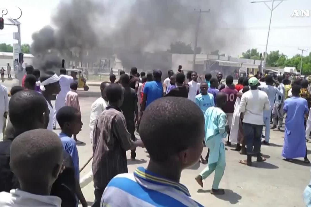 Nigeria, giovane cristiana lapidata: le proteste contro i due arresti