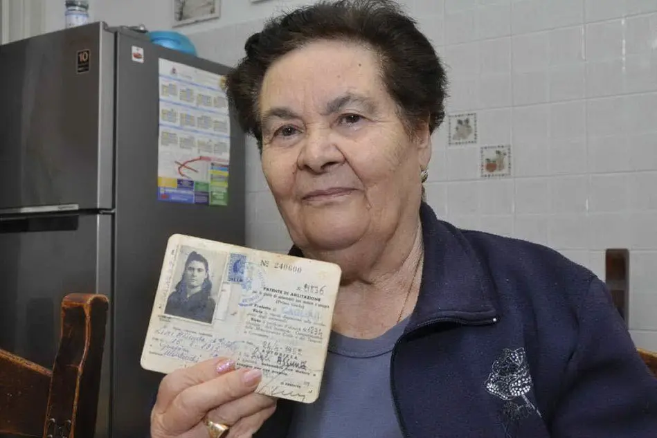 Assunta Liscia, Guspini, prima donna a conseguire la patente (foto L'UnioneSarda/Pinna)