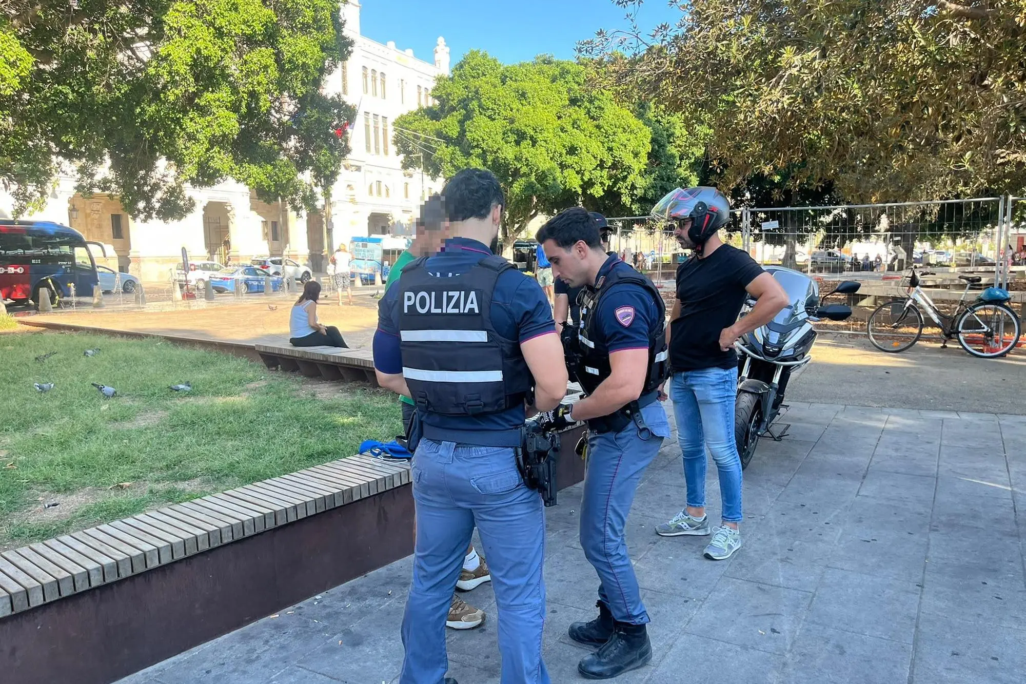 Police checks in Piazza Matteotti (Archive)