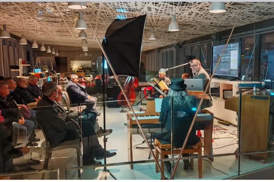 La presentazione del libro di Gianpietro Licheri (foto Oggianu)