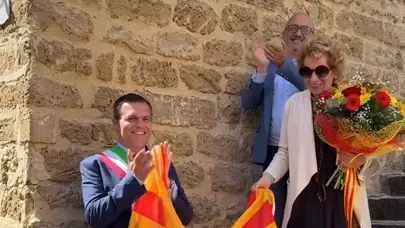 https://immagini.unionesarda.it/version/c:NGU5ZDY0MmItMTk2NC00:NWE4MzkxODQtNjk3Ni00/image.webp?f=16:9