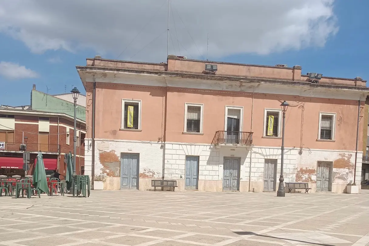 L'ex Municipio in piazza Marconi a San Gavino