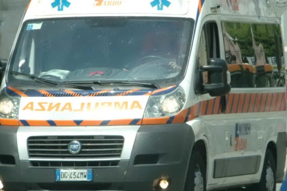 Un'ambulanza