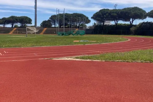 Pista di atletica a Porto Torres (foto Pala)