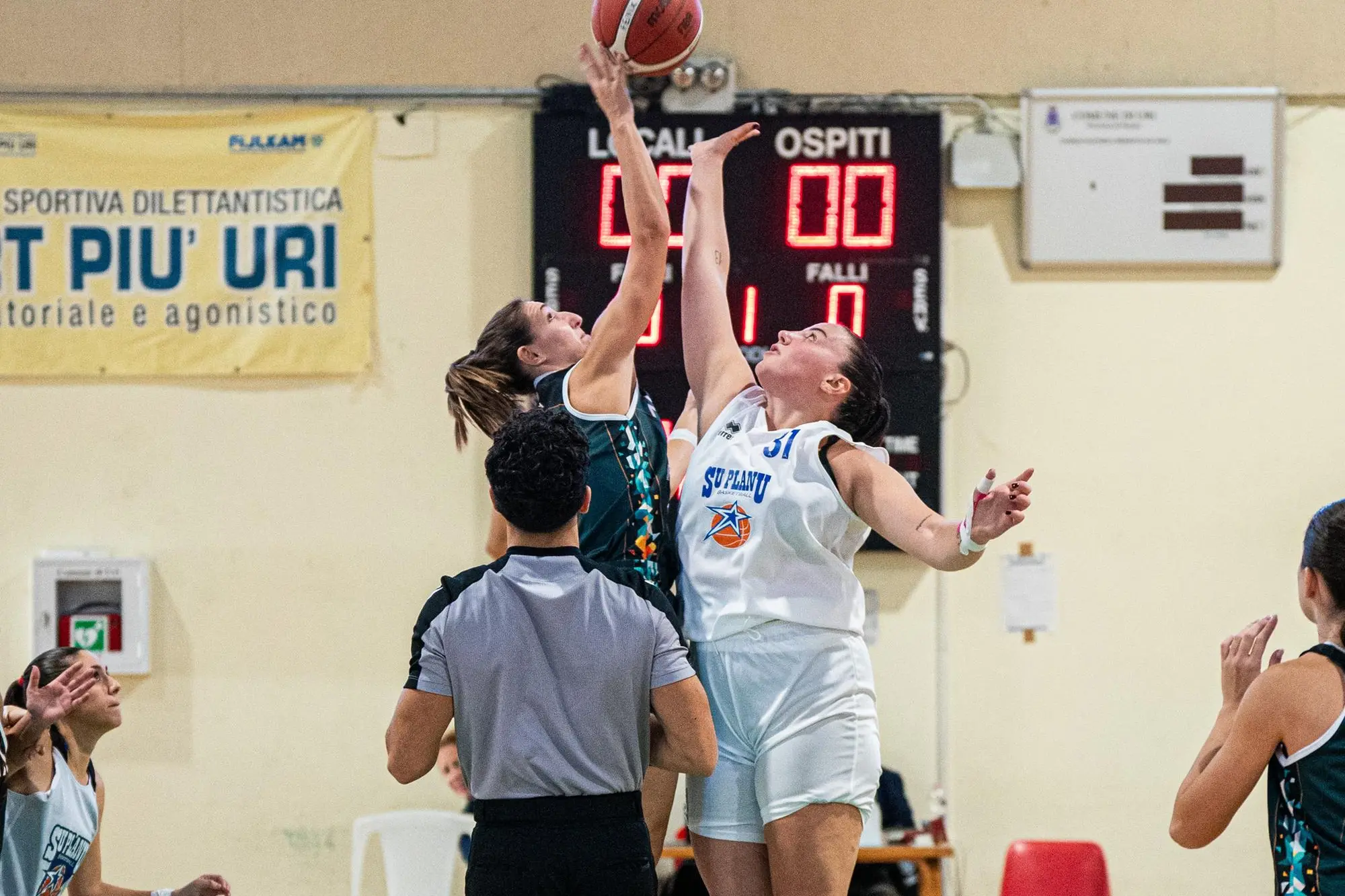 Un'immagine della sfida nel quale è impegnata la Fenix Sassari (foto concessa da Stefano Demartis)