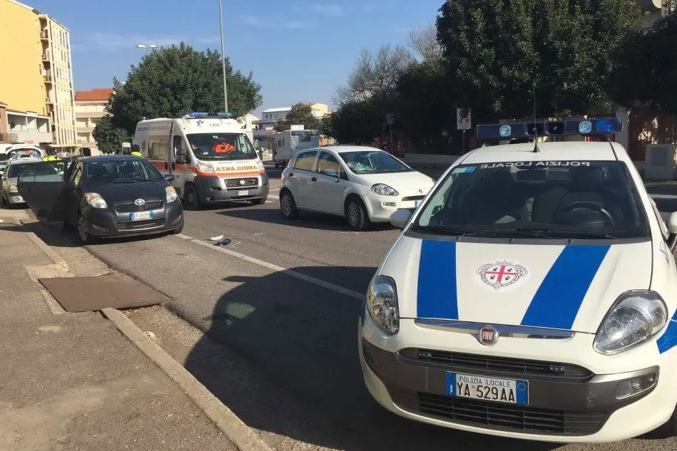 I rilievi della Polizia locale (foto L'Unione Sarda - Sanna)