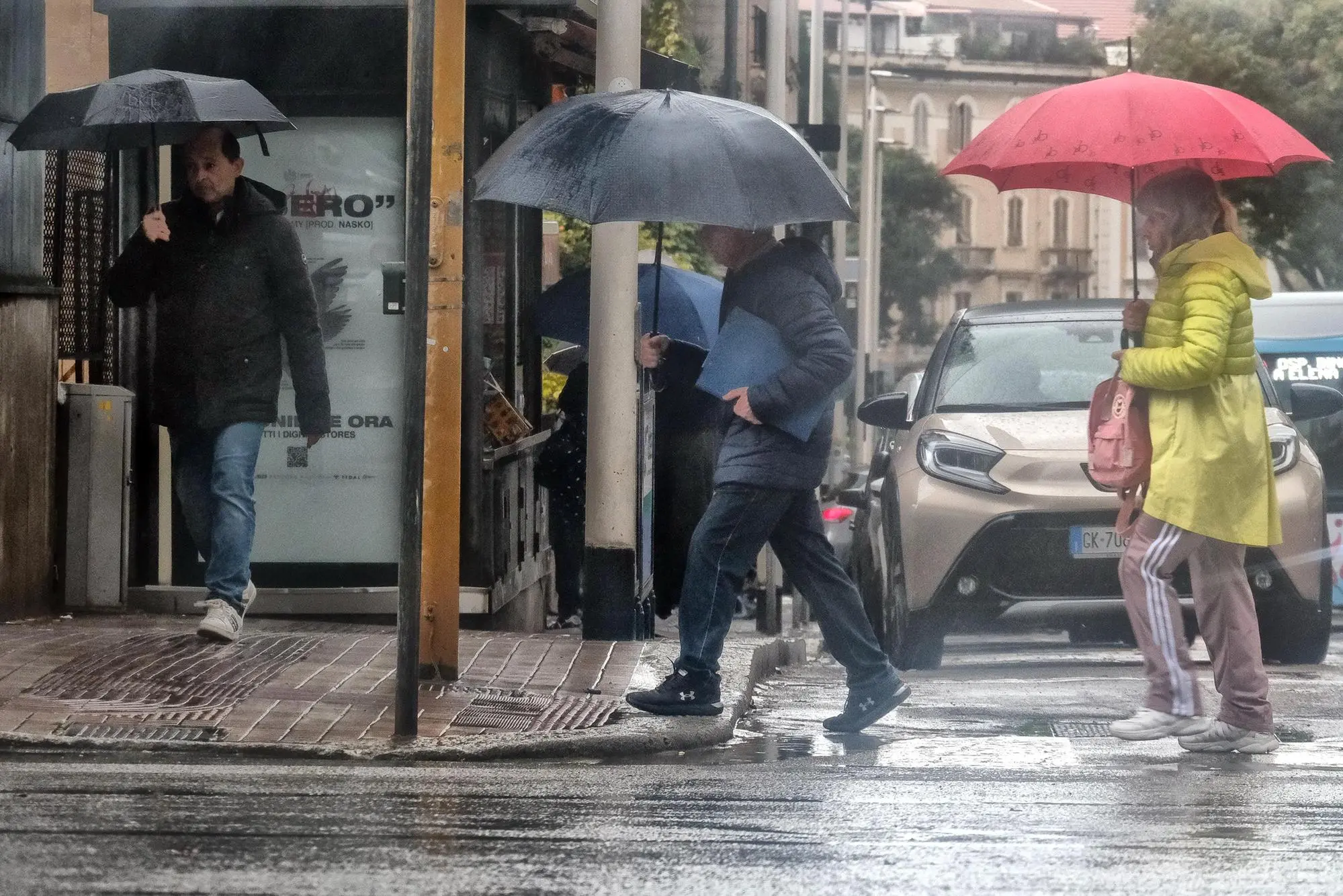 12 12 24 cagliari maltempo - foto giuseppe ungari