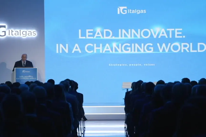Italgas investe 13 mld al 2032, spinta dall'intelligenza artificiale