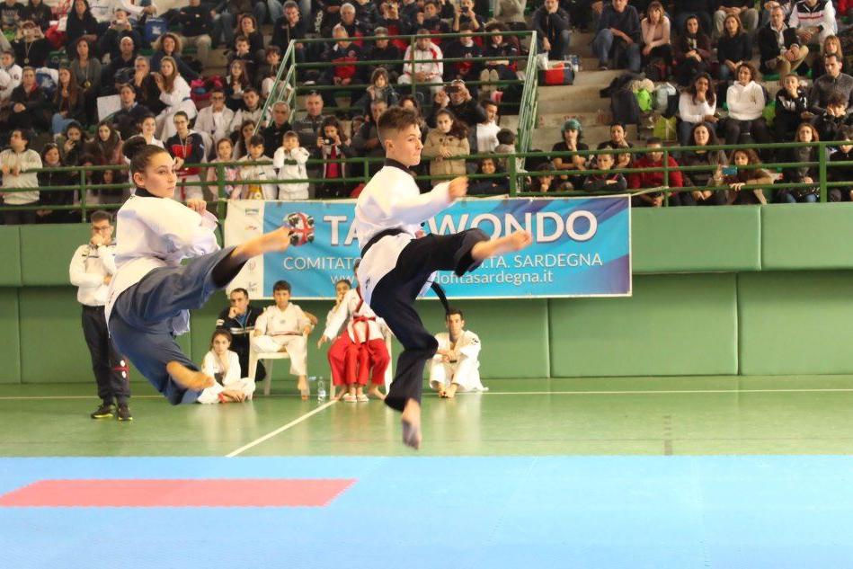 Taekwondo, quasi 200 medaglie ai campionati regionali di Oristano
