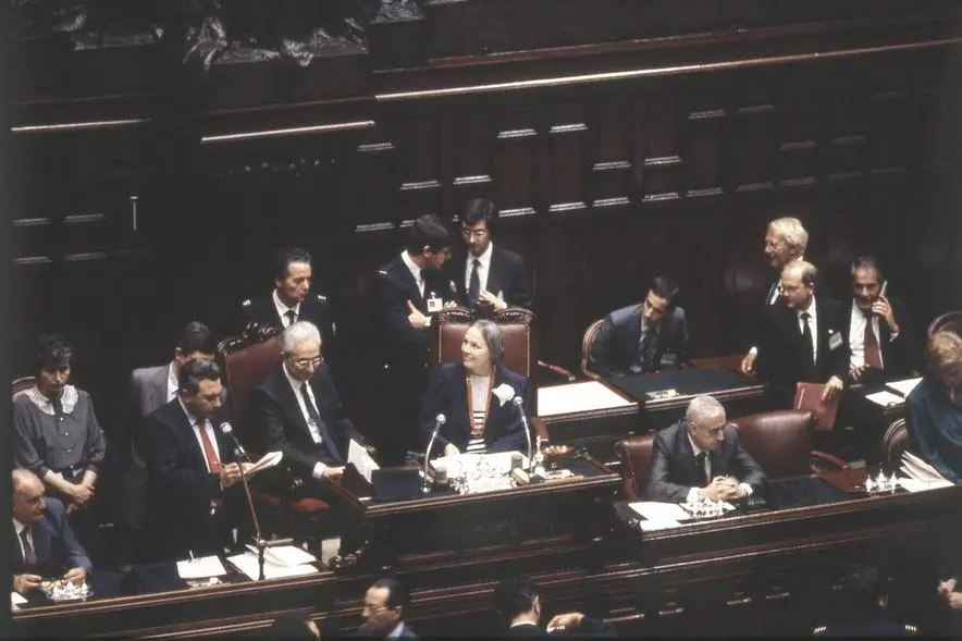 L'elezione di Francesco Cossiga a Presidente della Repubblica, il 24 giugno 1985 (Ansa)