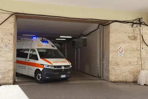 L'ospedale di Sassari (Ansa)