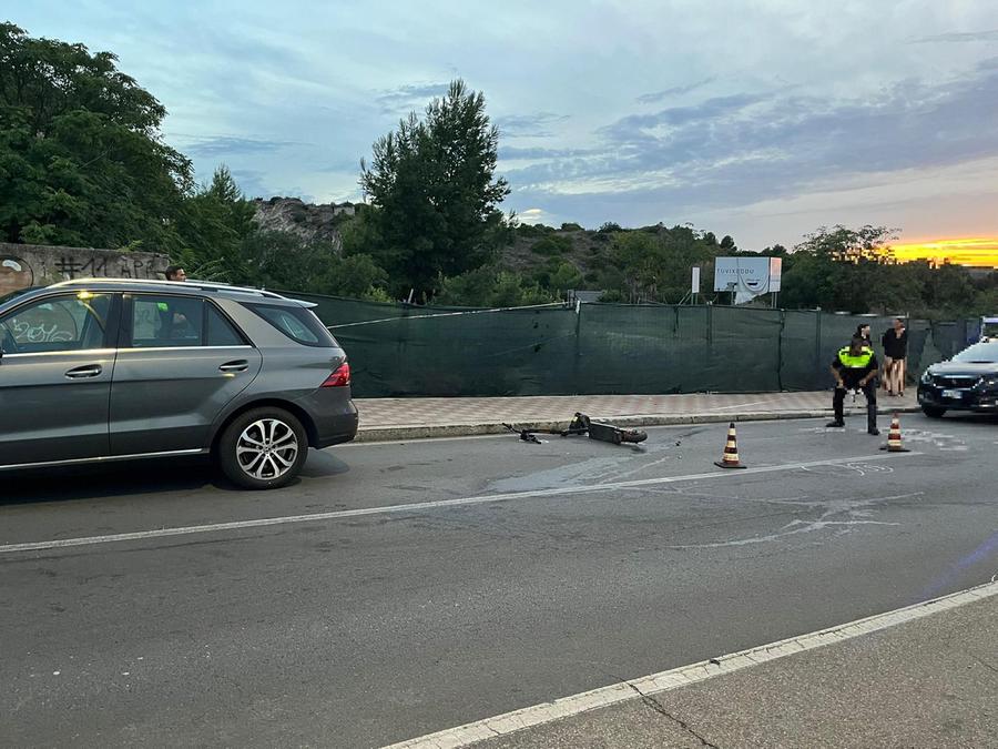 Eighteen-year-old scooter rider dies after being hit by car in Cagliari ...