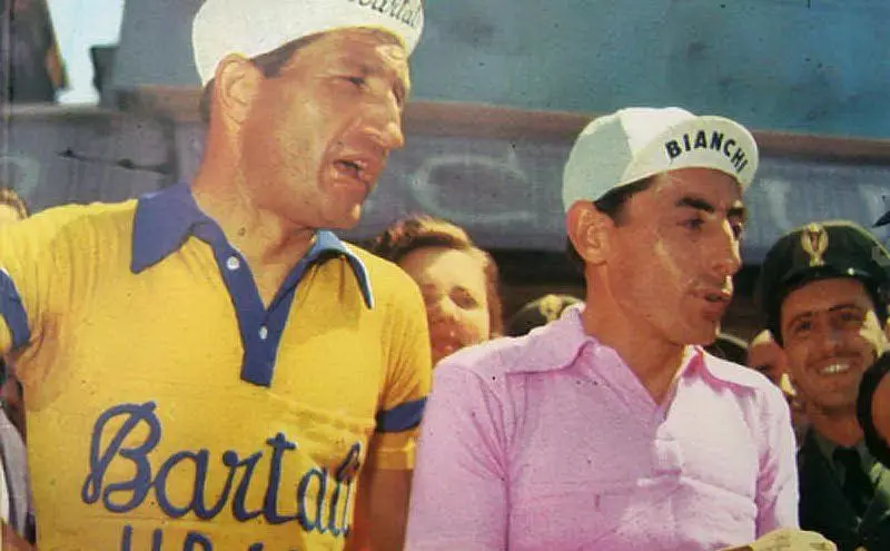 Con il rivale di sempre Gino Bartali (foto Wikipedia)