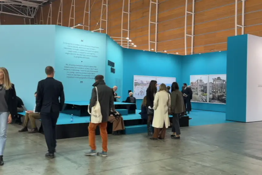 Artissima, Gallerie d'Italia presentano la mostra di Massimo Vitali