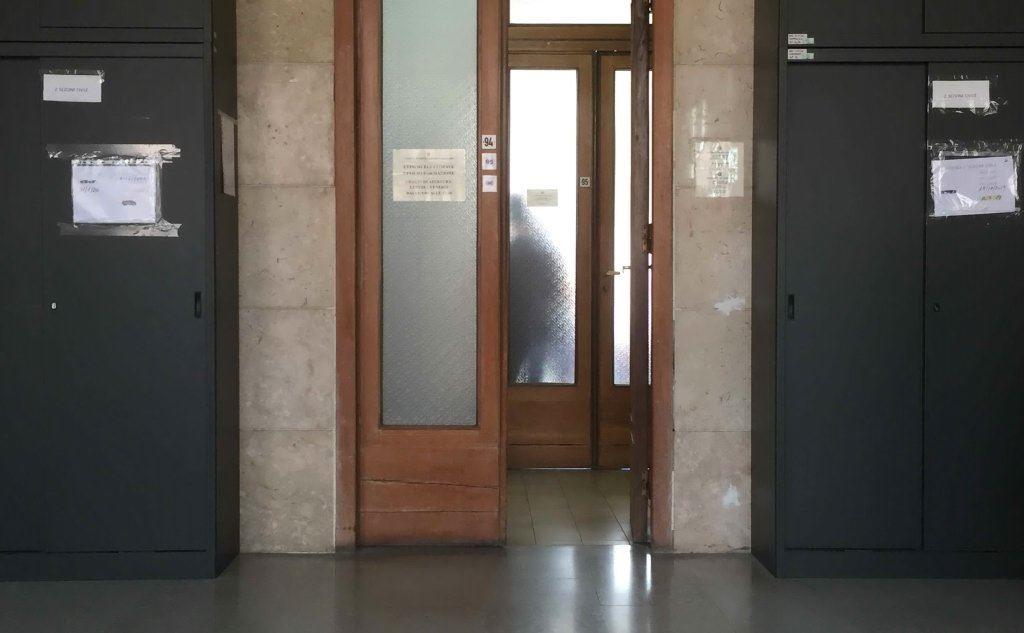 L'ingresso dell'ufficio della Corte d'Appello (foto L'Unione Sarda - Sau)