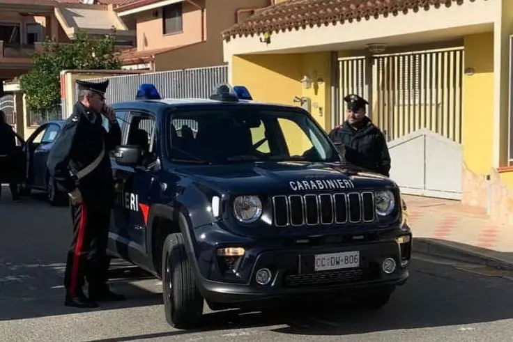 Carabinieri a Selargius (foto Raffaele Serreli)