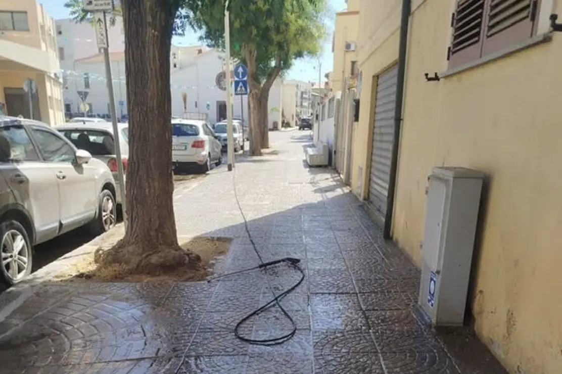 Lavaggio strade ad Alghero