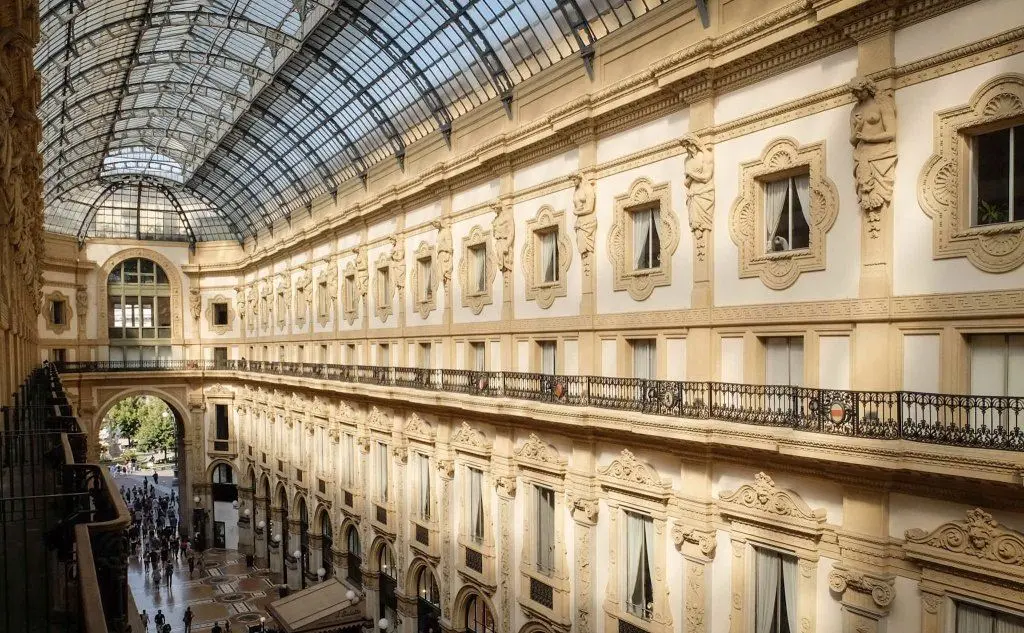 Il &quot;salotto buono di Milano&quot;, tra ferro e eleganti decorazioni, è un capolavoro