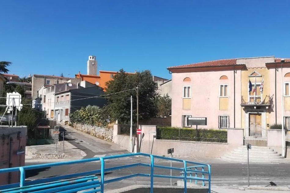 Il municipio di Nule (L'Unione Sarda - Tellini)