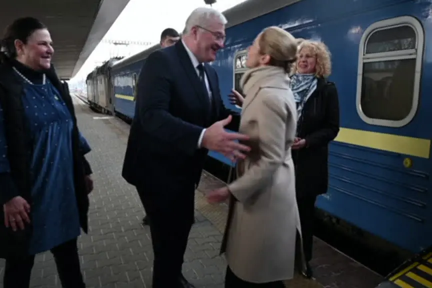 Kallas e ministri Ue arrivano a Kiev per il vertice con l'Ucraina