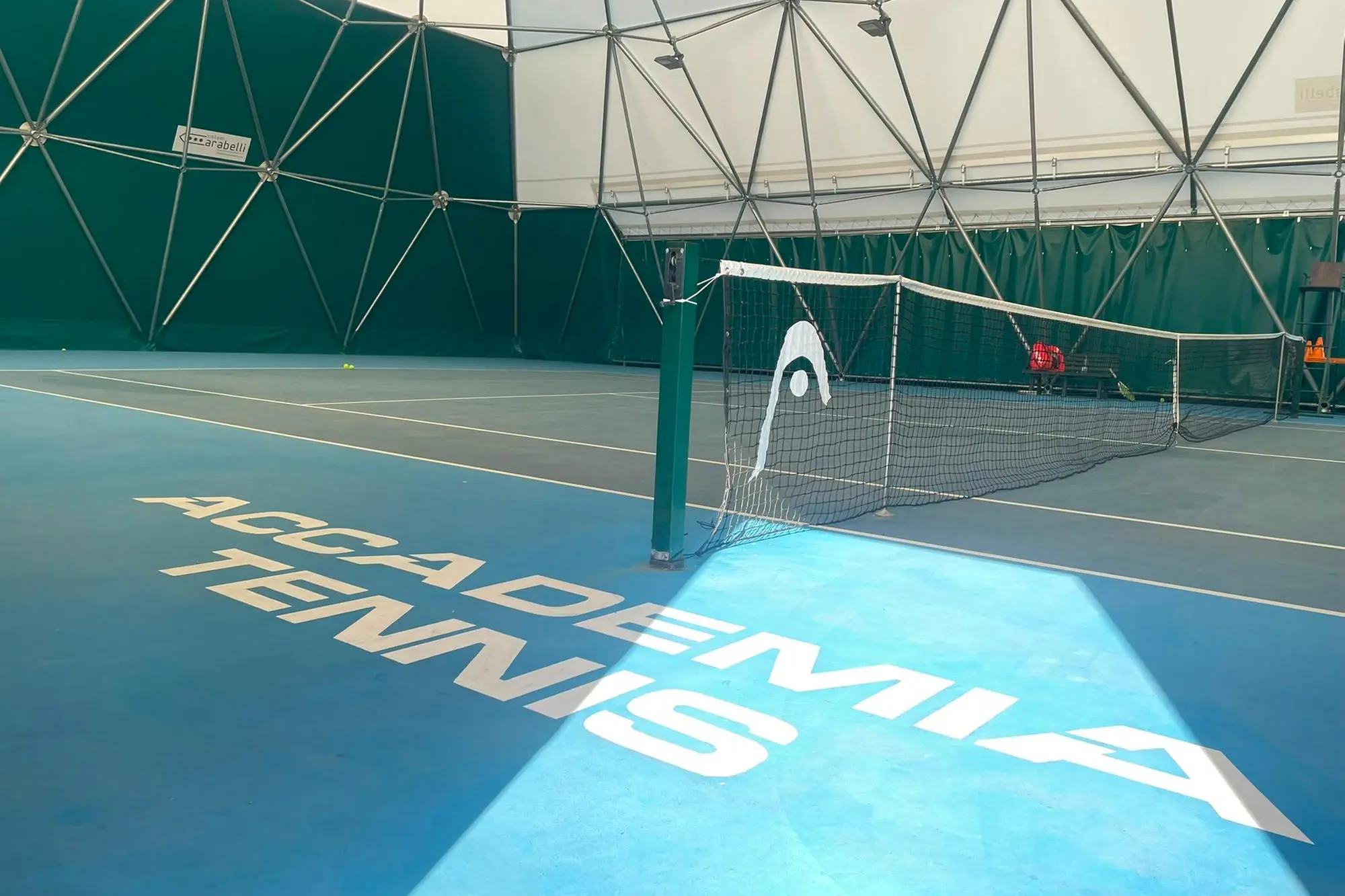 Il nuovo campo 3 coperto dell'Accademia Tennis (foto concessa)