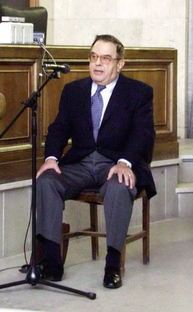 Lucio Vinci parla in aula durante il processo per il rapimento (Archivio L'Unione Sarda - Nioi)