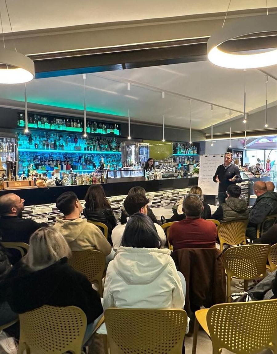 Turismo, personale cercasi