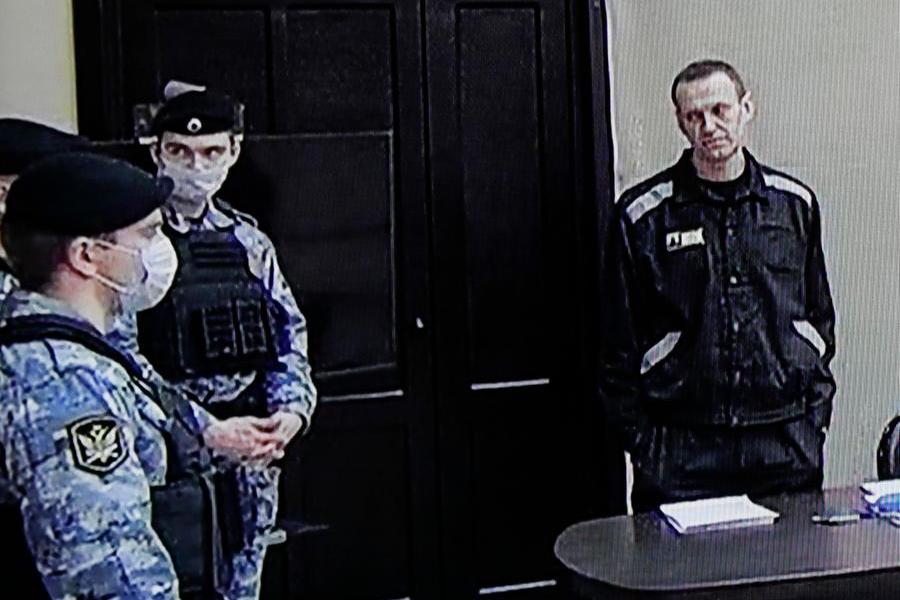 “Frode su larga scala”, nuova condanna per Navalny: 9 anni di carcere