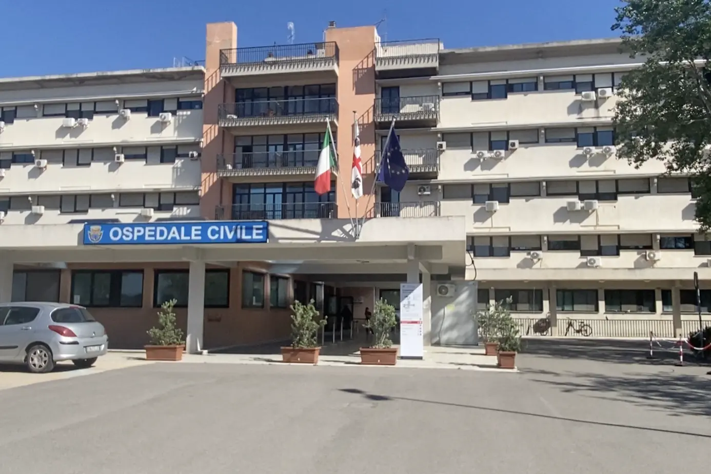 L'ospedale civile di Alghero (Archivio L'Unione Sarda)