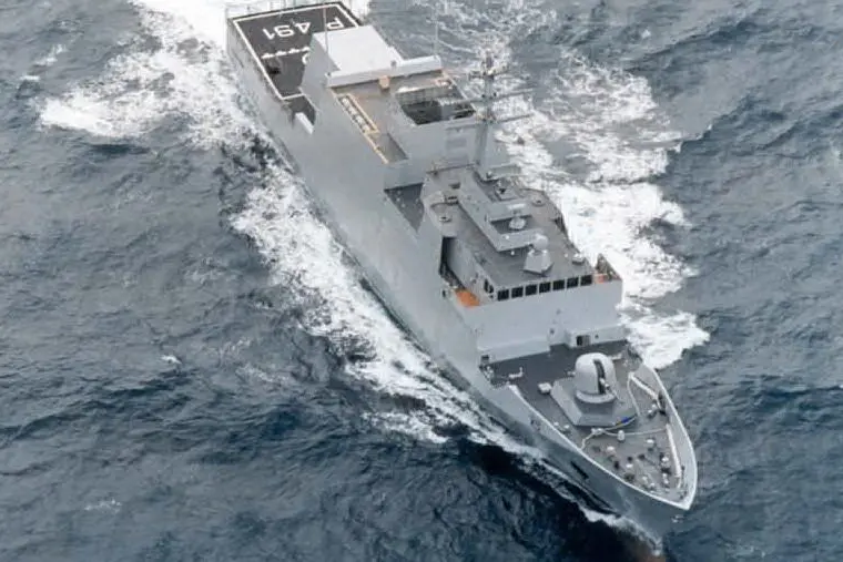 La nave militare Borsini