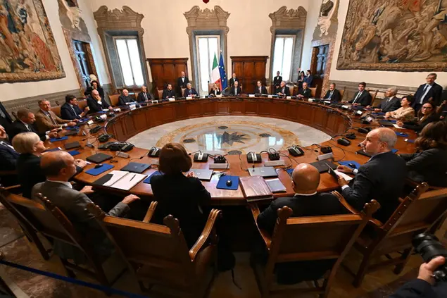 Una seduta del Consiglio dei ministri