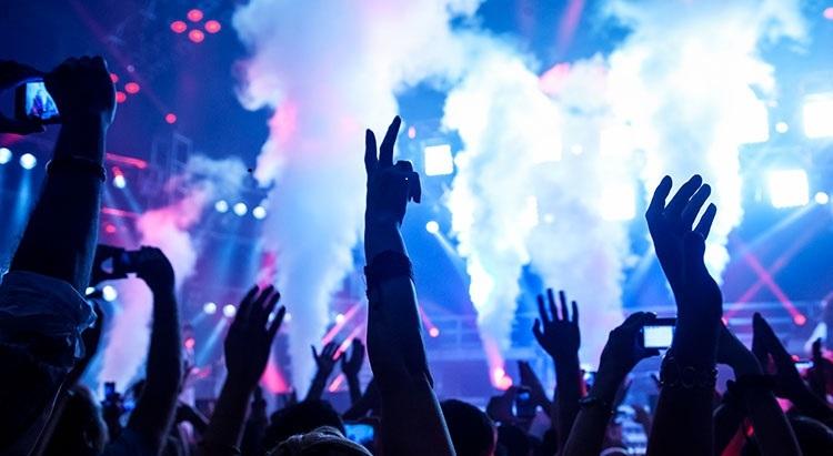 Escort, ci sono  le  stelle della Serie A