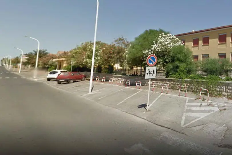 L'attraversamento pedonale in via Mazzini, a Carbonia