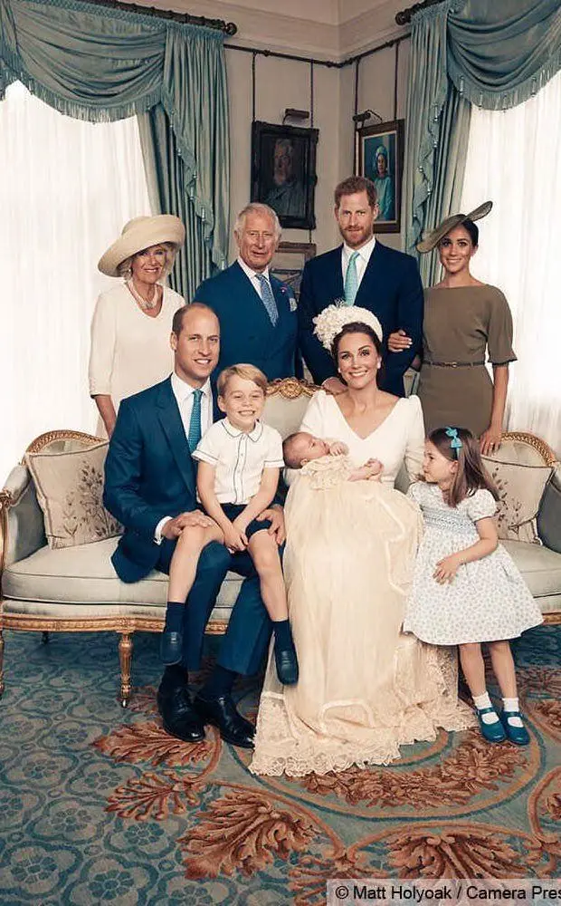 La famiglia reale al completo in occasione del battesimo di Louis