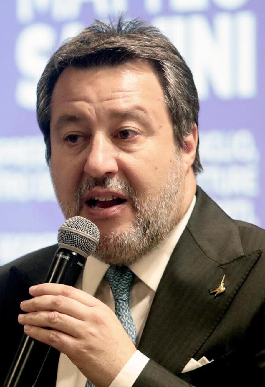 E ora  Salvini invita  «l’amico Viktor» in piazza fra i Patrioti