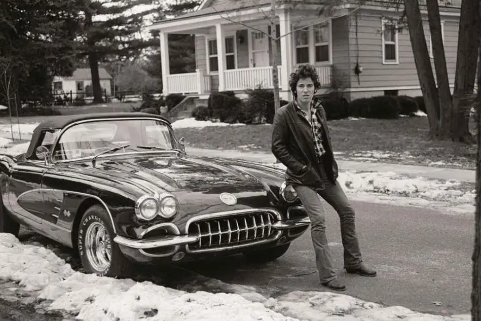 Lo scatto di copertina dell'autobiografia di Springsteen &quot;Born to run&quot; @frankstefanko